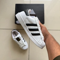 Superstar White - UK 6