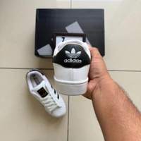 Superstar White - UK 8