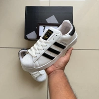 Superstar White - UK 6