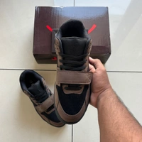 JUMPMAN DARK MOCHA - UK 8