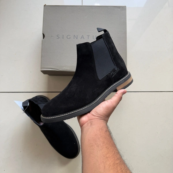 GENUINE LEATHER CHELSEA BLACK - UK 8