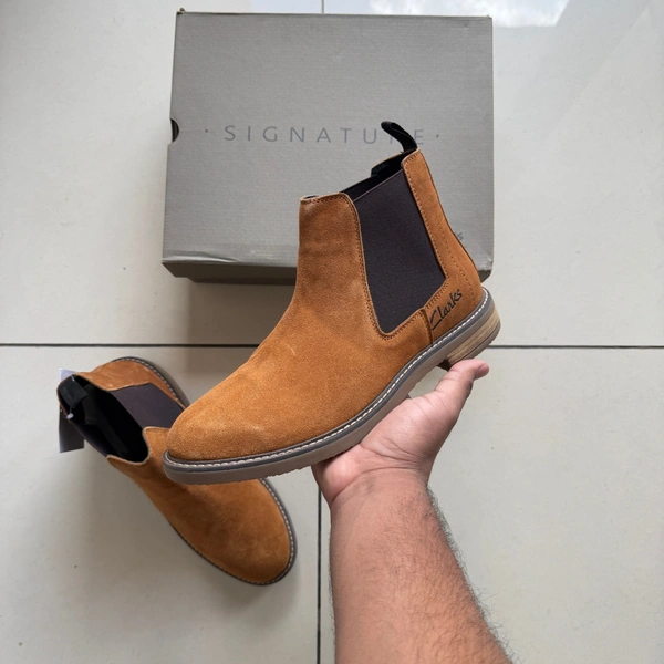 GENUINE LEATHER CHELSEA TAN - UK 10