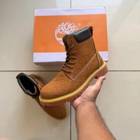 LEATHER TIMB BOOTS - UK 6
