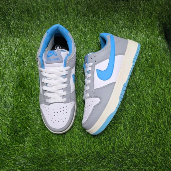 Dunk Grey Sky - UK 7