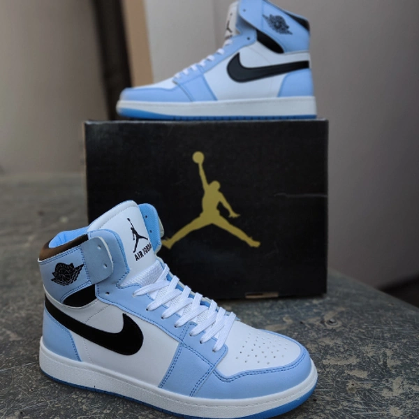 Jordan high University Blue - UK 10