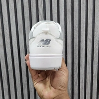 NB 550 WHITE GREY - UK 8