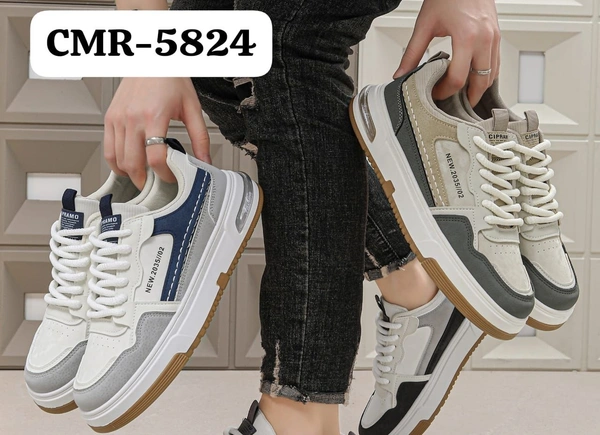 Men's Casual Sneakers.