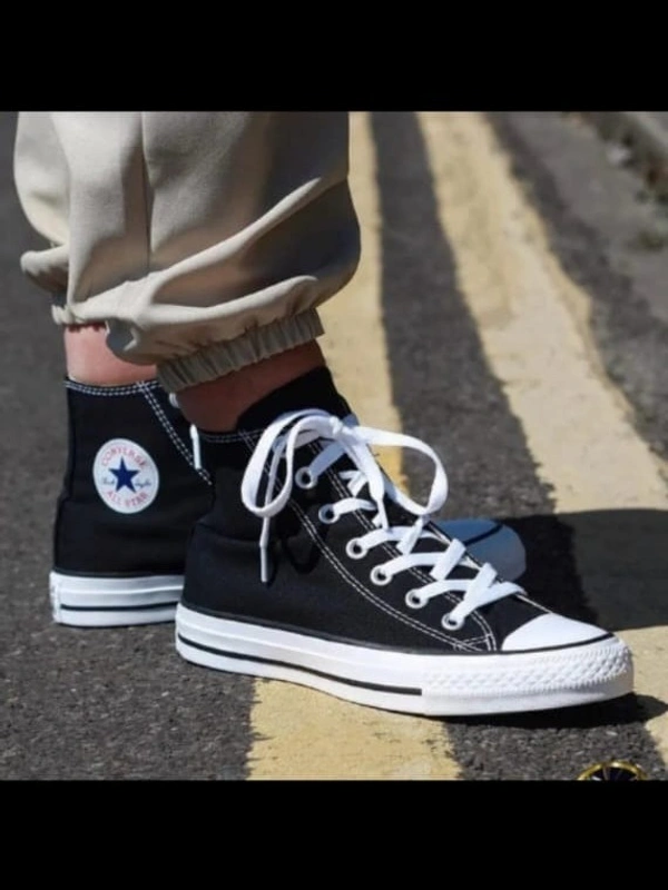 Converse All-Star Hi-Tops