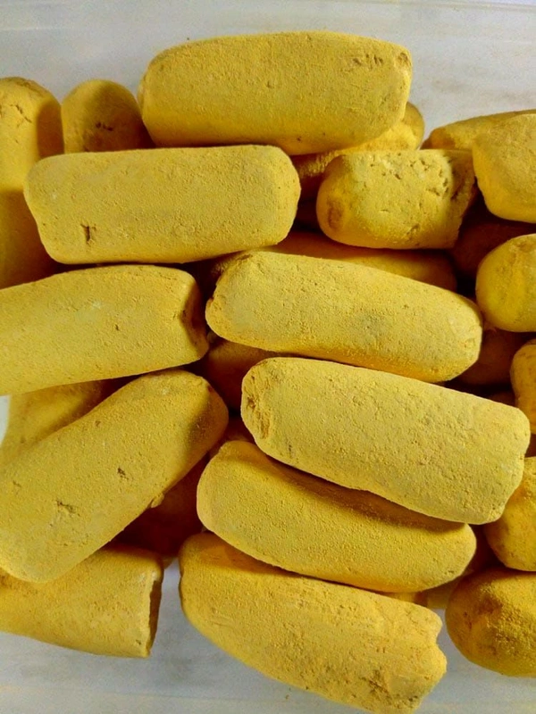 Pila Chandan (पीला चंदन)