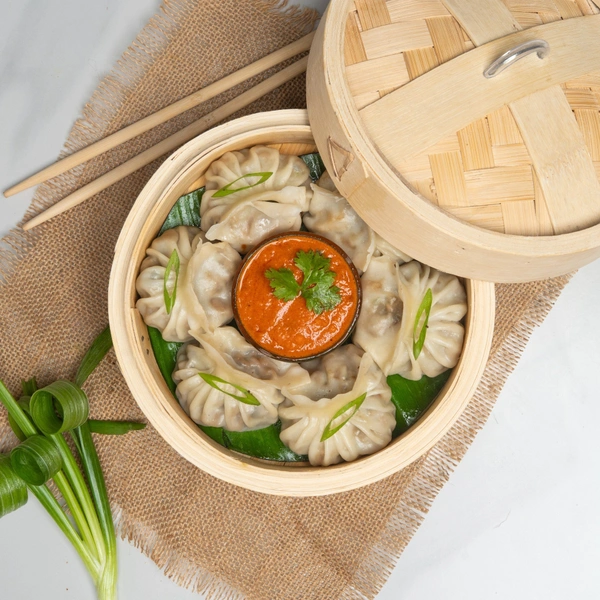 Sesame Chilli Momos