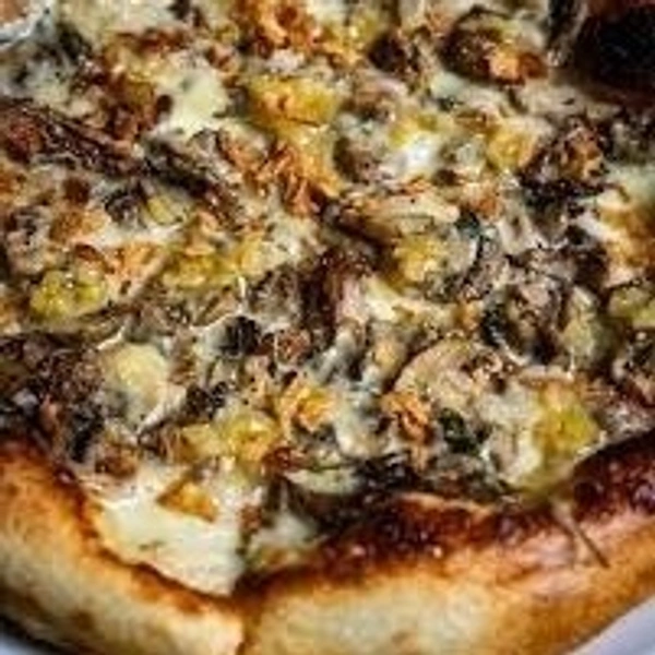 fungi lovers pizza