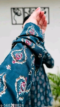TRENDY COMBO / 2PACK SHORT KURTI COMBO Girls Trending Rayon Printed Short Kurta COMBO
Name: TRENDY COMBO / 2PACK SHORT KURTI COMBO Girls Trending Rayon Printed Short Kurta COMBO
Fabric: Cotton
Sleeve Length: Long Sleeves
Pattern: Printed
Combo of: Combo of 2
Country of Origin: India - M