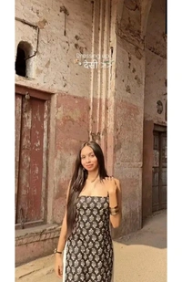 Women's Sleeveless Kurti With Back Lace  - Black, M