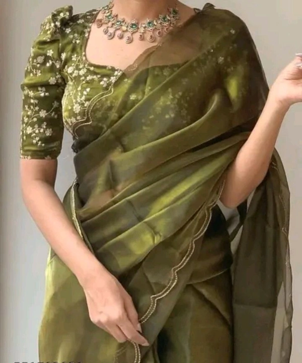 Green Saree With Embroidery Work Unstitch Blouse Piece 