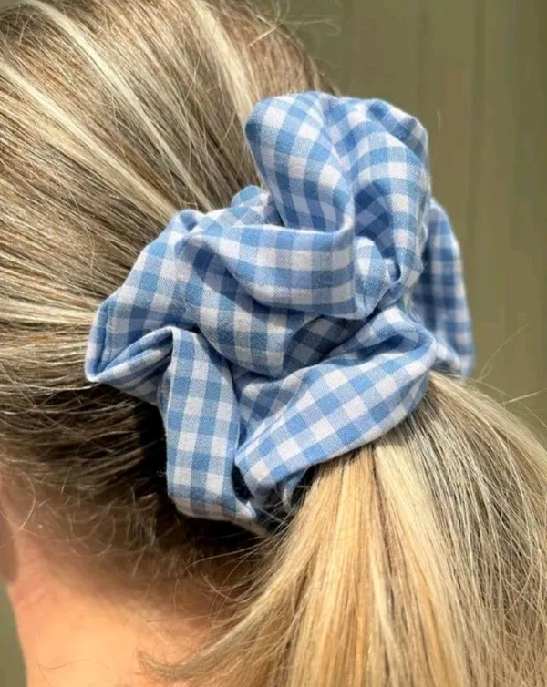 Blush Check Hair Scrunchies / Pack Of 6 - Medium