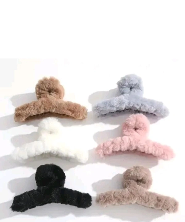 Pack Of 6 Fur Claw Clips 