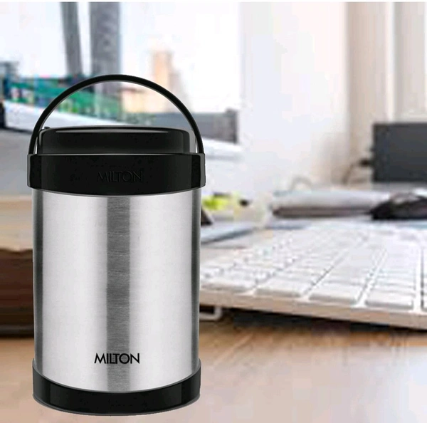 Milton  Royal 4 Stainless Steel Containers with 600 ml Each, PU Insulated, Hot & Cold