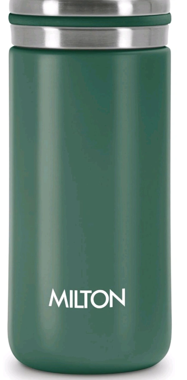 Milton Shiny 200 Thermosteel Water Bottle 200 ml, 24 Hr Hot and Cold I Leak Proof Lid, ISI Certified I Vacuum Insulated - Green
