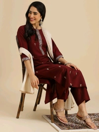Mokosh MOKOSH Women Silk Blend Kurta Pant Dupatta Set - XXL, Rosewood