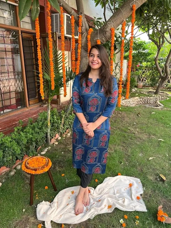 Hardikfab Rayon Blue Kurti with Pant, Block Print 3/4 Sleeves Knee Length Round Neck Kurta Set for Women & Girls - XL