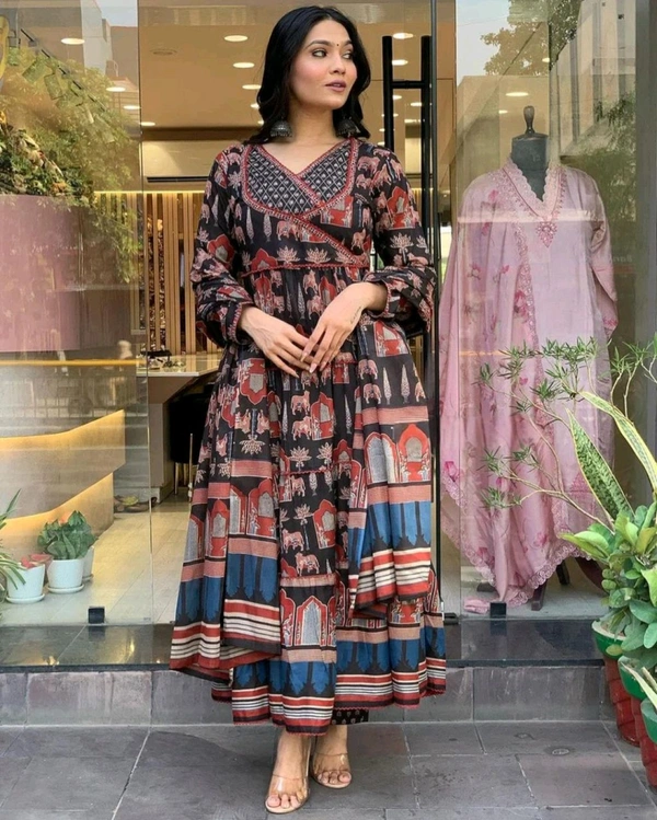 Shriya Printed Kurta Set - S