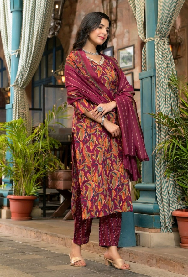 Shriya Women's Viscose Rayon Kurta Pant Dupatta Sets - XXL