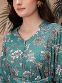 Sangria Floral Print 2-Piece Co-Ords - M