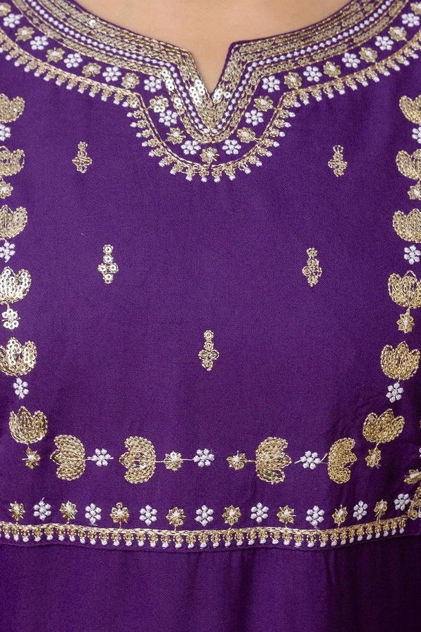 River Of Cloth River of cloth Embroidery Straight Kurta Set Embroidered Kurta, Trouser/Pant & Dupatta Set - XXL