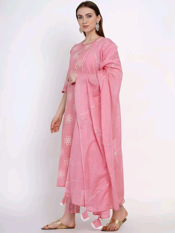 Yuris Women Pink & White Printed Kurta with Palazzos & Dupatta - S