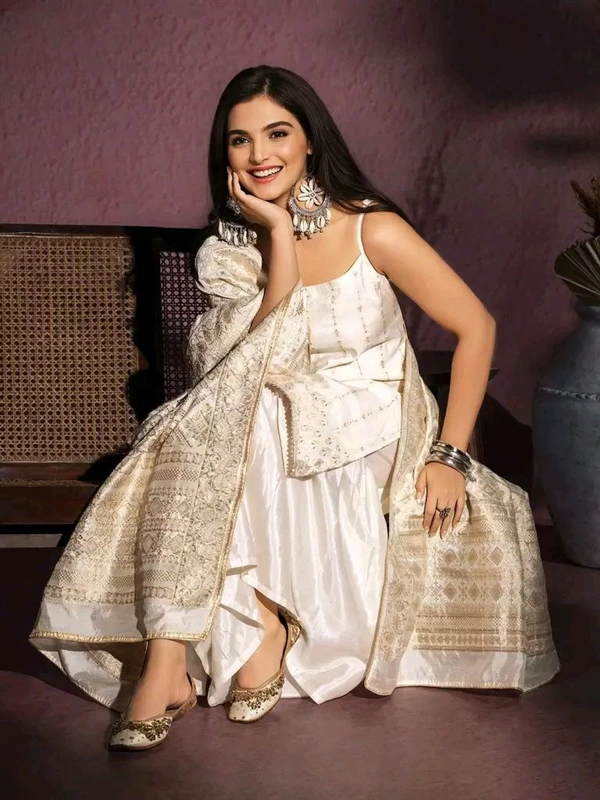 Ishin Women Off White Ethnic Motifs Woven Design Straight Kurta & Sharara with Dupatta - M