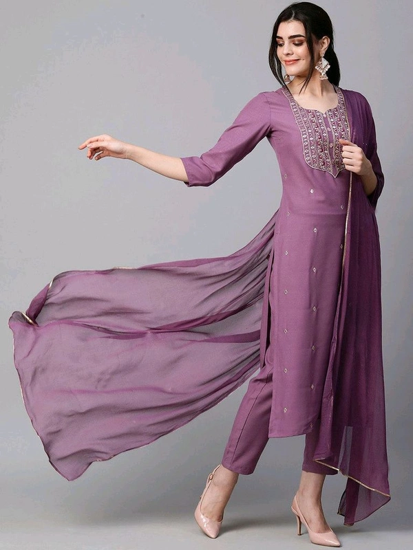 Zinariya Fab Self Design Kurta, Salwar & Dupatta Set - M