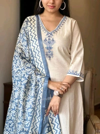 TRAHIMAM Embroidered Kurta, Trouser/Pant & - XXL