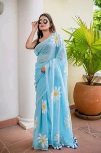 Floral Print Handloom Pure Cotton Saree (Light Blue)