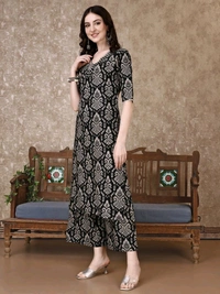 Berrylicious Women Viscose Rayon Kurta Palazzo Set - S