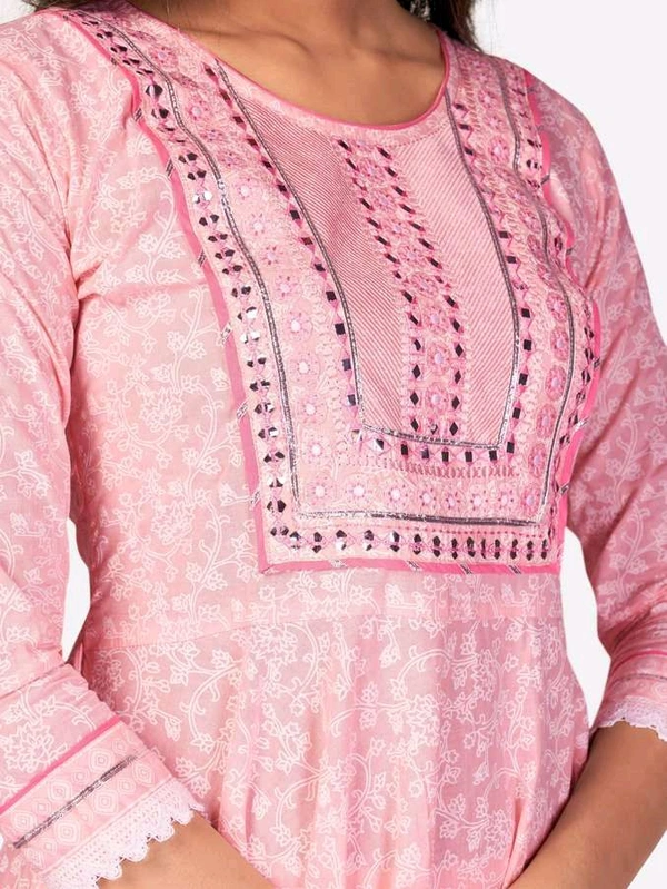 VBUYZ Women Pure Cotton Kurta Pant Dupatta Set - XL