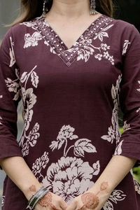 PRISCA Women Pure Cotton Kurta Pant Set - S