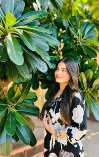 Aromix Women Printed Silk Blend Straight Kurta (Black) - M