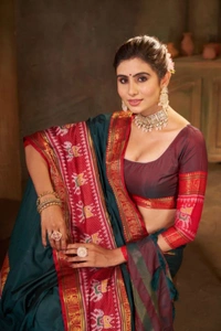 SuperLaxmi
Temple Border Narayanpet Cotton Silk Saree
(Dark Green)