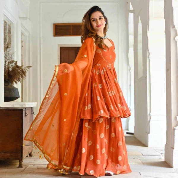 Palki Fashions
Women Viscose Rayon Kurta Sharara Dupatta
Set - 6XL