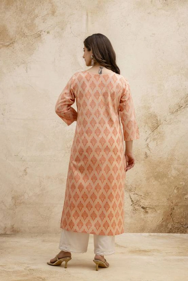 Surhi Women Embroidered Cotton Blend Straight Kurta (Multicolor) - L