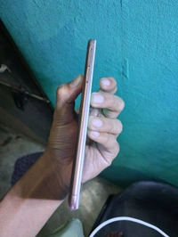 Redmi 6A (2GB/32GB) – Budget-Friendly, Fully Checked Second-Hand Phone - Brandy Punch, 6.3 Inch