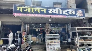 Gajanan Sweets                09.00AM-09.00PM