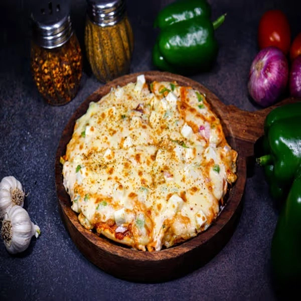 Tandoori Paneer Pizza - Medium, Extra Cheese Topping 40