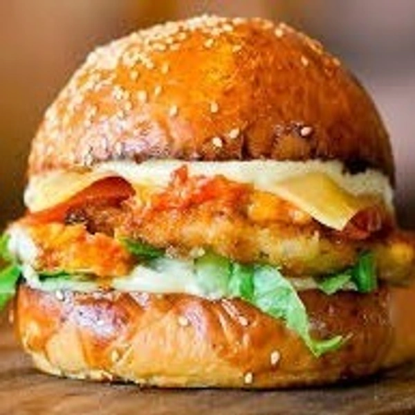 thye Cheesy Spl. Burger {Cheesy Cafe}