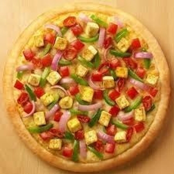 CHILLI PANEER PIZZA {Cheesy Cafe} - Large