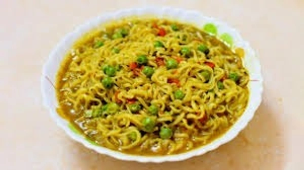 Veg Aata Maggi  {Fussion Food}
