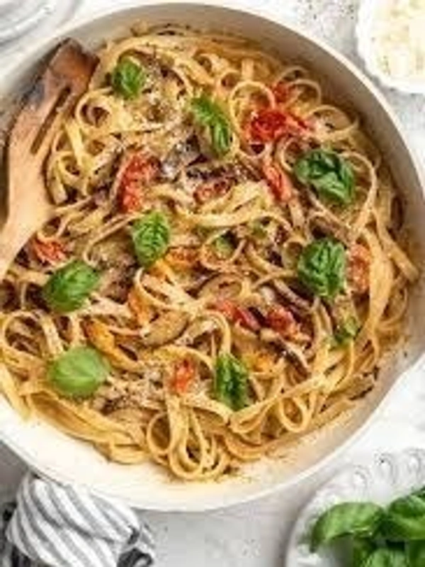 Garlic Pasta {Cheese Cafe}