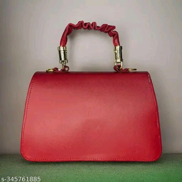 latest Cross Body Bags & Sling Bags Gorgeous Stylish And Elegant Fashionable Women Slingbags - Free Size