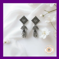 ReTrends Silver Oxidized Square Earring - Oxidized Silver
