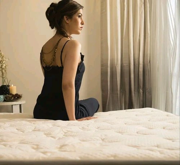 Centuary Mattress Centuary Pocket Spring Mattress With Memory Foam 8 Inch Thick - 78 x 72 x 8 - 78 x 72 x 8